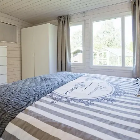Hubane Suvila Mere Kaldal Hébergement de vacances Tabasalu